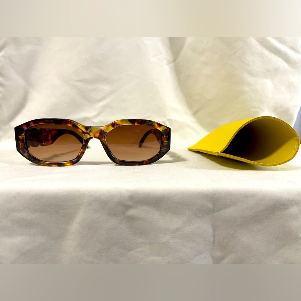 Women’s sunglasses